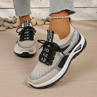Movelle™ Sneaker mit Extrem Leichtem Tragegefühl und Atmungsaktivem Komfort - Beige mit Schwarz