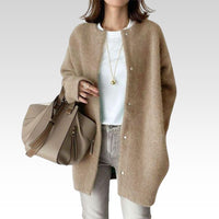 Wilma | Oversize Knopf Strickjacke - Beige