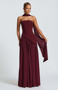 Tessa | Damen Maxikleid – Kraftvolles Zeitgemäßes Maxi Kleid - Red