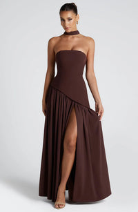 Tessa | Damen Maxikleid – Kraftvolles Zeitgemäßes Maxi Kleid - Brown