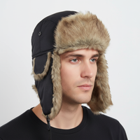 Trappermütze mit Ohrklappen - winddicht und warm - Schwarz
