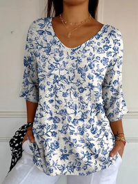 Genesis | Damen Pullover mit kleinen blauen Blumenmuster - Mehrfarbig