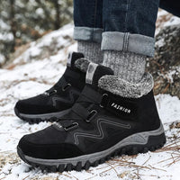 Unisex UrbanFrost™ Stiefel mit Gepolstertem Futter und Profilsohle - Schwarz mit Weißen Details