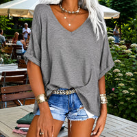 Zoë™ Bluse mit Lockerer Passform und V-Ausschnitt - Grau