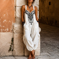 Overall Martha™ mit ornamentaler Stickerei, V-Ausschnitt und weitem Schnitt - Weiß