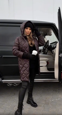 Clara | Gestepptes Damen Kapuzenjacke modern stilvoll - Braun