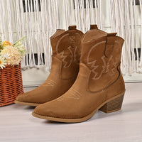 Fable | Damen Westernstiefel für breite Waden mit Stickerei - Hellbraun