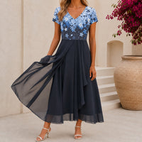Beatrix | Florales Cocktail-Midikleid mit V-Ausschnitt - Blau Schwarz
