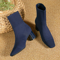 Kindra | Damen Strick-Stiefelette mit Blockabsatz und eckiger Zehenform - Blau
