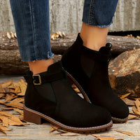 Nerida | Damen Chelsea-Stiefeletten mit Blockabsatz und Schnallenriemen - Schwarz