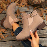 Brynn | Damen Stiefelette mit Blockabsatz und Schnallenriemen - Zartes Rosa