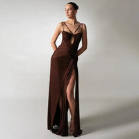 Damen Ärmelloses Maxi-Kleid mit doppelten Trägern und gerafftem Oberteil mit Seitenschlitz - Braun