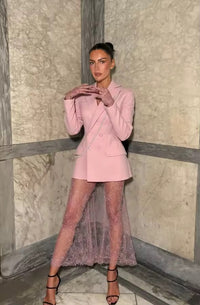 Damen Blazer Rock Set mit Kerbkragen und Doppelreihiger Knopfleiste mit Spitzenrock - Puderrosa