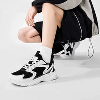 Damen Chunky Schnür-Sneaker mit Mesh-Einsätzen - Schwarzweiß