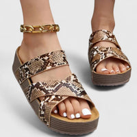 Hannah | Damen Comfortable Sandals Orthopädische Plateau-Kreuzriemen Sommersandalen - Schlangenmuster