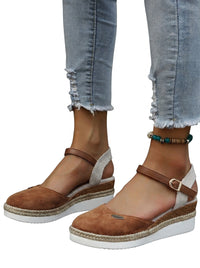 Damen-Espadrilles mit Keilabsatz und Knöchelriemen - Braun