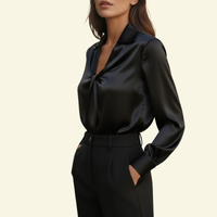 Damen Langarmbluse mit Kragen und drapiertem Frontdetail - Schwarz