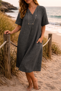 Damen-Midikleid mit V-Ausschnitt und Seitentaschen - Schwarz