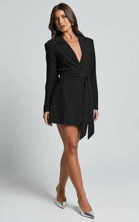 Damen Minikleid mit Reverskragen Langen Ärmeln Knopfverschluss und Bindegürtel - Schwarz