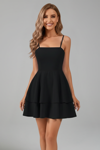 Damen Minikleid mit Spaghettiträgern und Doppelstufigem Rock - Schwarz