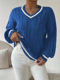 Damen Pullover mit V-Ausschnitt, Zopfmuster und Streifendetail - Dunkelblau