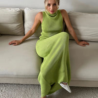 Damen Strick Set mit Ärmellosem Top Rollkragen und Maxirock - Grün