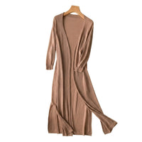 Damen-Strickjacke in langer Form mit offener Vorderseite und Seitenschlitzen - Braun