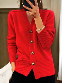 Leonie | Damen V-Ausschnitt Strick-Cardigan mit Herzknöpfen Relaxed Fit - Rot