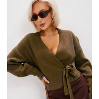 Damen Wickelstrickpullover mit V-Ausschnitt und Bindegürtel - Braun