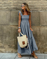 Fiona | Damen Smocked Gingham Maxikleid - Schwarz