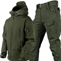 Herren Outdoor Set mit Kapuzenjacke und Cargohose - Dunkelgrün