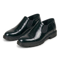 Herren-Slipper im Brogue-Stil mit elastischen Seiteneinsätzen - Schwarz