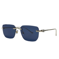 Herren Sonnenbrille mit quadratischen Gläsern und verziertem Bügeldetail - Goldgrau