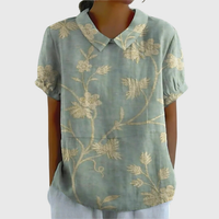 Kurzärmelige Damenbluse mit Blumenmuster und Bubikragen - Salbeigrün 3