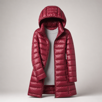 Lange Damen-Steppjacke mit Kapuze - Rot
