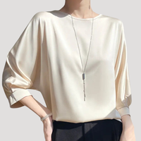 Lysandra | Damen Rundhals Langarm Bluse - Champagner