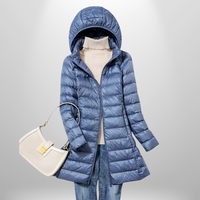 Martina | Damen Gesteppte Lange Kapuze Daunenjacke - Blau