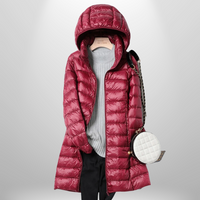 Martina | Damen Gesteppte Lange Kapuze Daunenjacke - Burgund