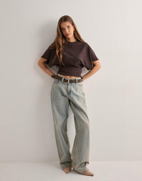 Maila | Einfaches Oberteil, starker Look - Braun