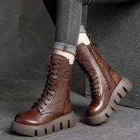 Clara | Stilvolle Damenstiefel - Brun