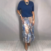 Nirosha - Elegantes Oberteil Mit Blumenmuster Und Midirock - Blau