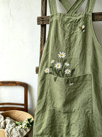 Damen-Schürze aus Leinen im Vintage-Stil mit Gänseblümchen- und Bienendruck sowie aufgesetzter Tasche - Grün