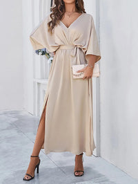 Maja | Damen Elegantes Satin Wickelkleid mit Seitenschlitz - Beige